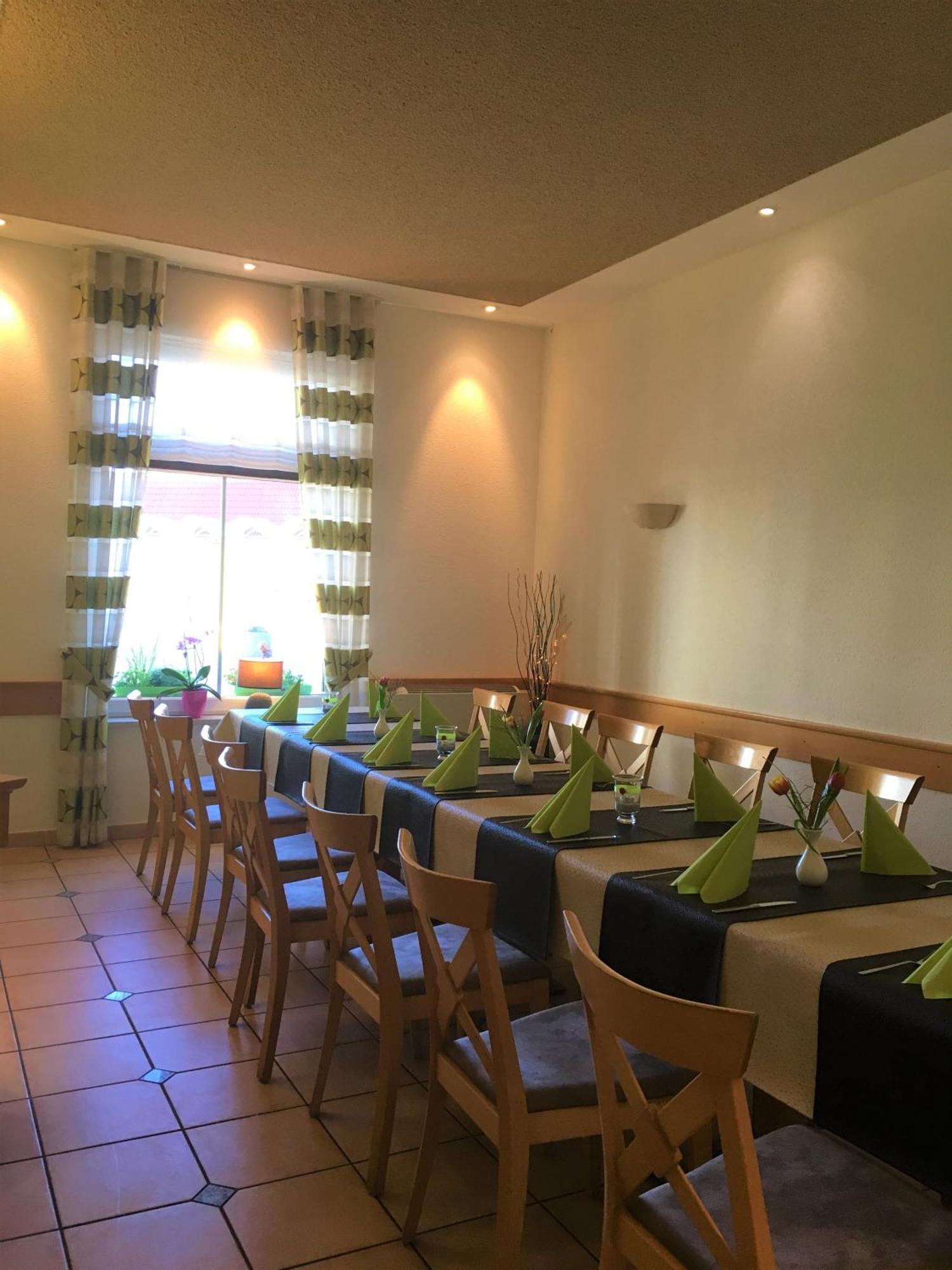 Warias Hotel & Restaurant Braunsbedra Kültér fotó